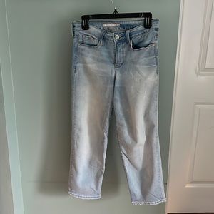 Athleta Sculptek Denim Capri